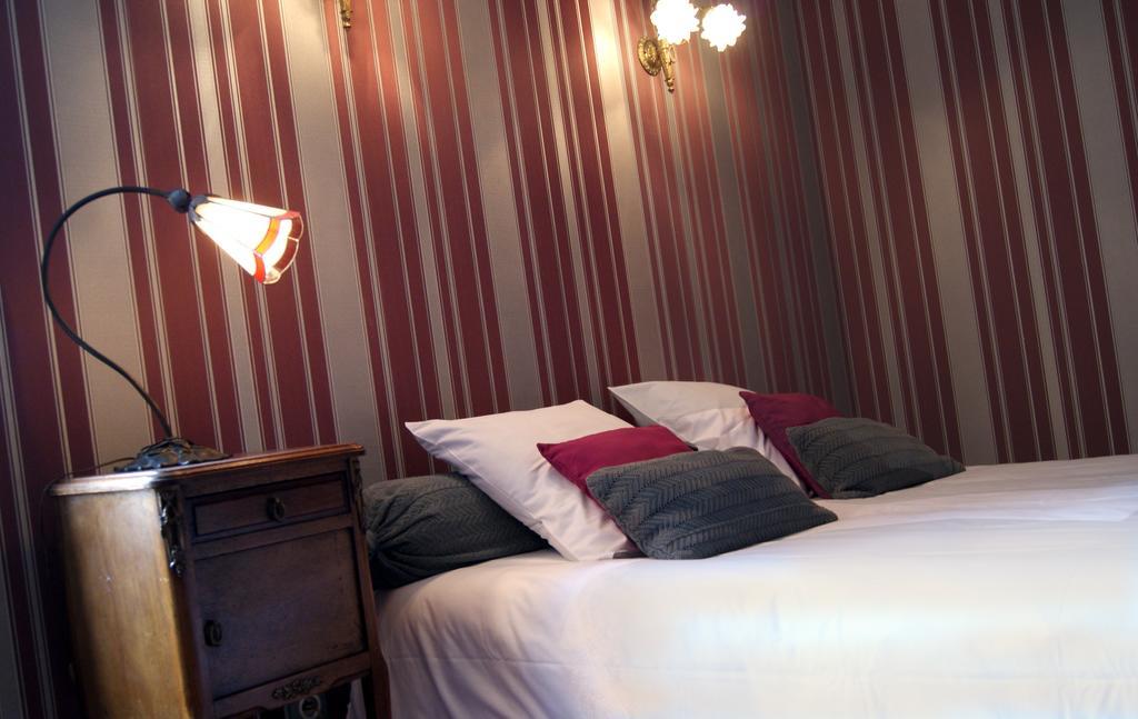 Logis Hotel - Restaurant La Marbrerie Caunes-Minervois Екстериор снимка