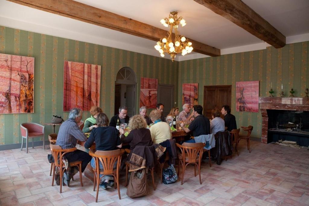 Logis Hotel - Restaurant La Marbrerie Caunes-Minervois Екстериор снимка