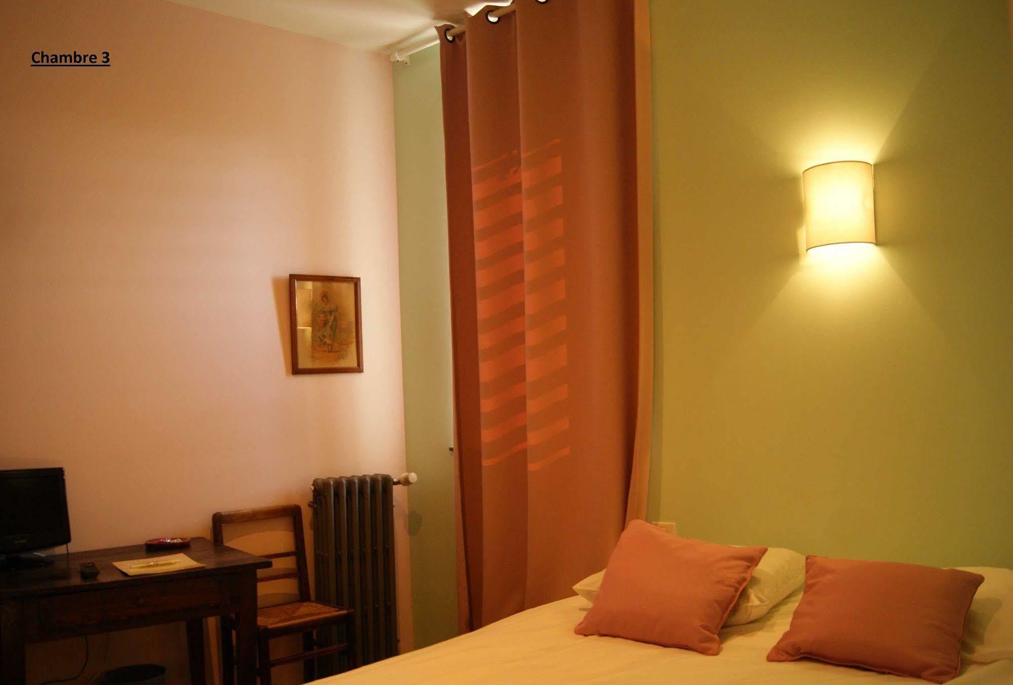 Logis Hotel - Restaurant La Marbrerie Caunes-Minervois Екстериор снимка